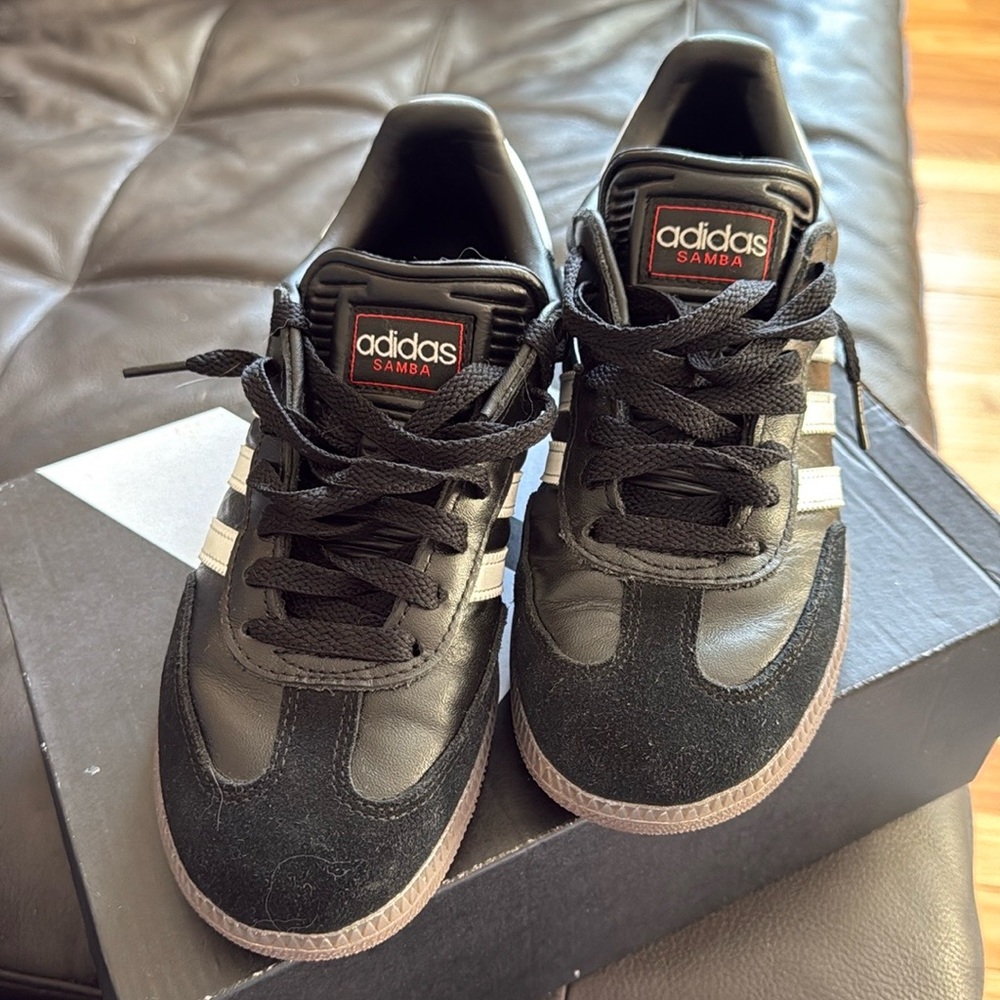 adidas Originals Samba Kids Sneakers in Black with White Stripes